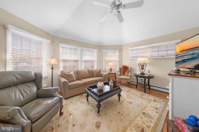 468 MORRIS BLVD, Manahawkin, NJ 08050