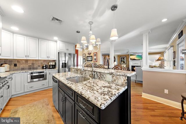 468 MORRIS BLVD, Manahawkin, NJ 08050