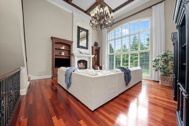80 Geneva Court, Inverness, IL 60010