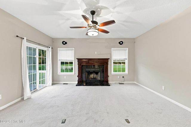 124 Bullyard Station Court, Moyock, NC 27958