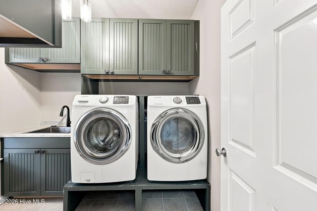124 Bullyard Station Court, Moyock, NC 27958