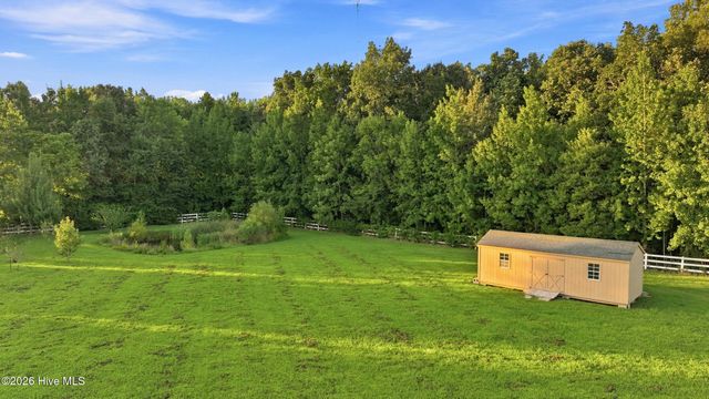 124 Bullyard Station Court, Moyock, NC 27958