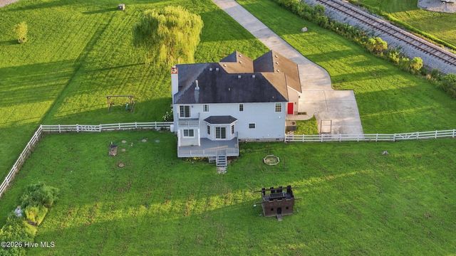 124 Bullyard Station Court, Moyock, NC 27958