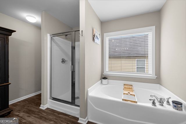 77 Lakeshore Parkway, Newnan, GA 30263