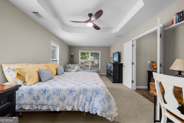 77 Lakeshore Parkway, Newnan, GA 30263