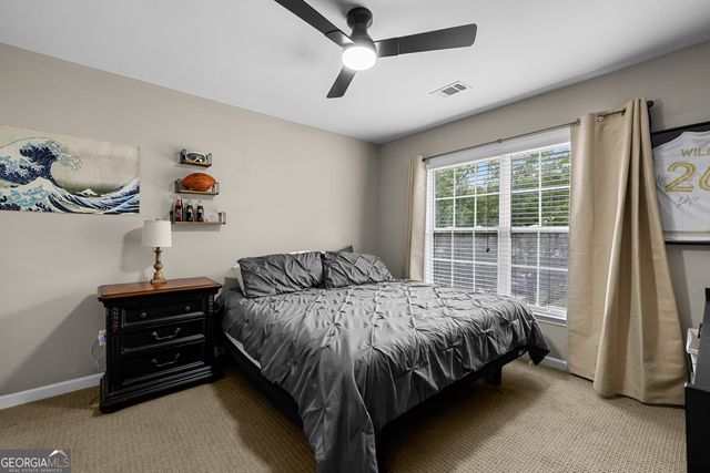77 Lakeshore Parkway, Newnan, GA 30263