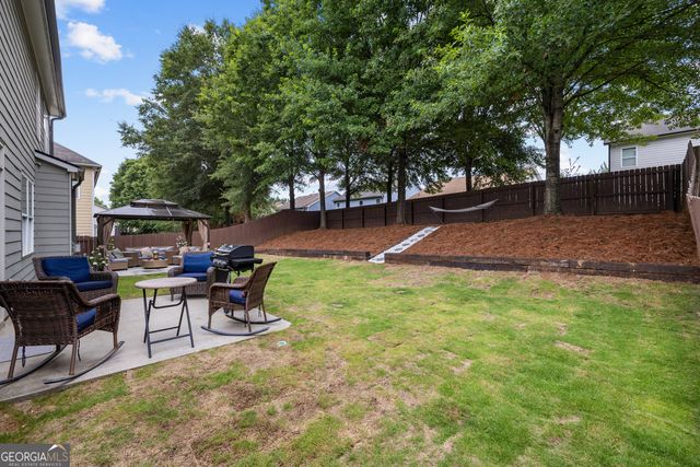 77 Lakeshore Parkway, Newnan, GA 30263