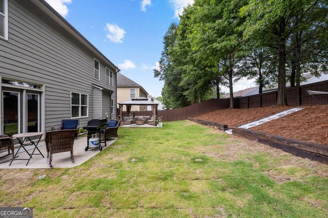 77 Lakeshore Parkway, Newnan, GA 30263