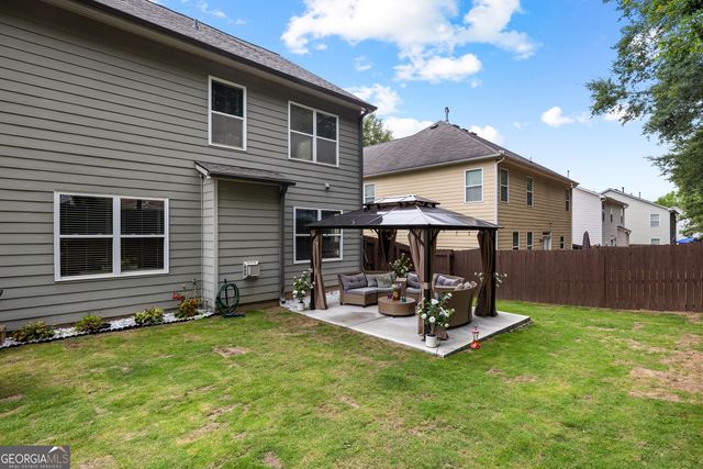 77 Lakeshore Parkway, Newnan, GA 30263