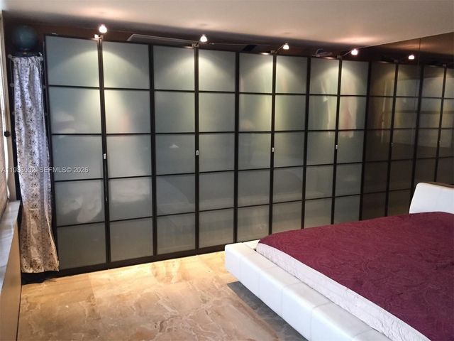 300 Three Islands Blvd 520, Hallandale Beach, FL 33009