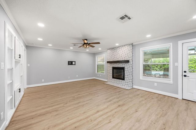2723 Stetson Lane, Houston, TX 77043