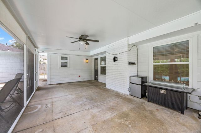 2723 Stetson Lane, Houston, TX 77043