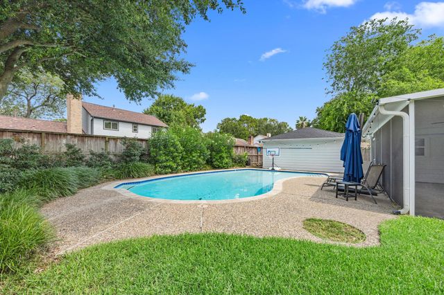 2723 Stetson Lane, Houston, TX 77043