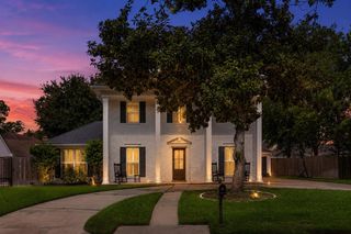 2723 Stetson Lane, Houston, TX 77043