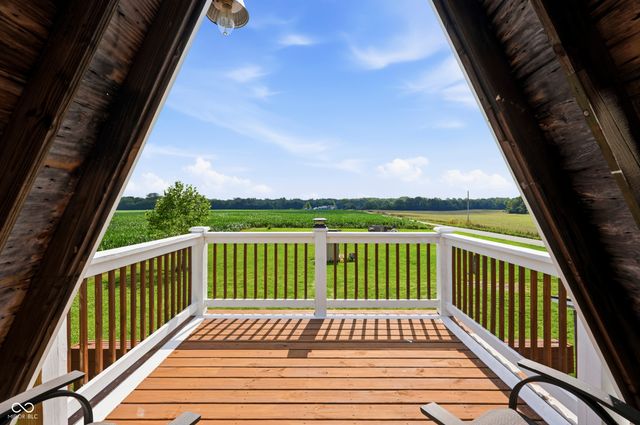 28615 N State Road 19, Atlanta, IN 46031
