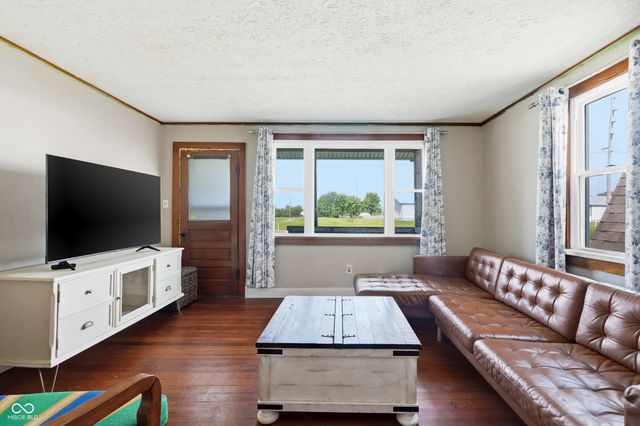 28615 N State Road 19, Atlanta, IN 46031