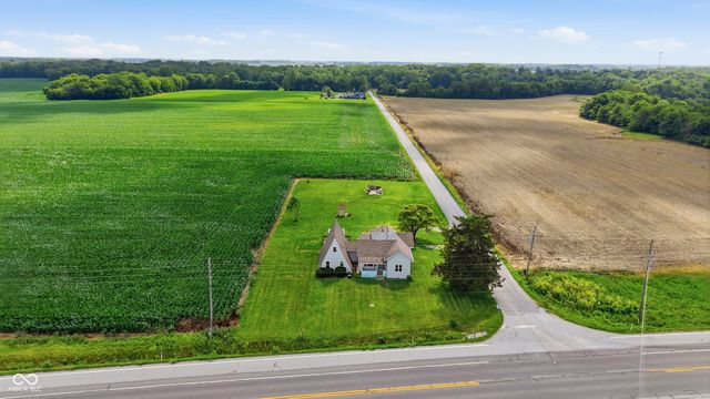 28615 N State Road 19, Atlanta, IN 46031