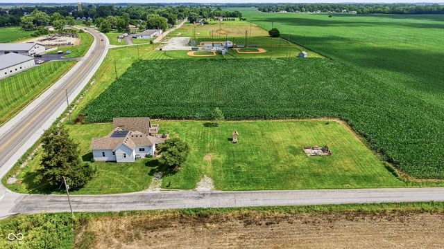 28615 N State Road 19, Atlanta, IN 46031