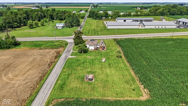 28615 N State Road 19, Atlanta, IN 46031