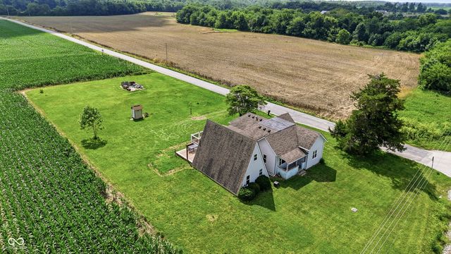 28615 N State Road 19, Atlanta, IN 46031