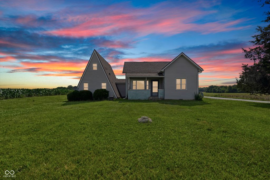 28615 N State Road 19, Atlanta, IN 46031