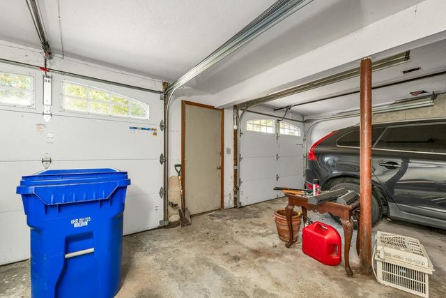 15 Cambridge Road, Hampstead, NH 03841