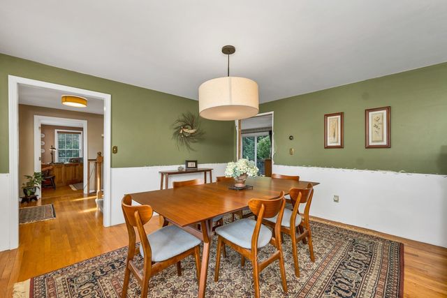 15 Cambridge Road, Hampstead, NH 03841