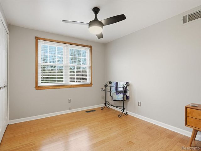 42902 Saxony Road, Canton Charter Township, MI 48187