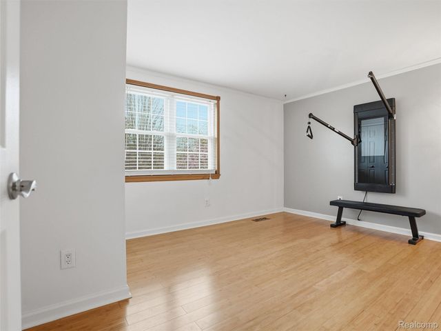 42902 Saxony Road, Canton Charter Township, MI 48187