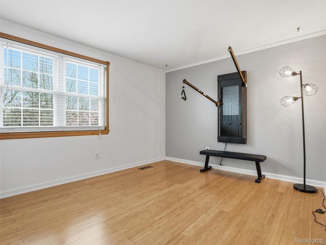 42902 Saxony Road, Canton Charter Township, MI 48187