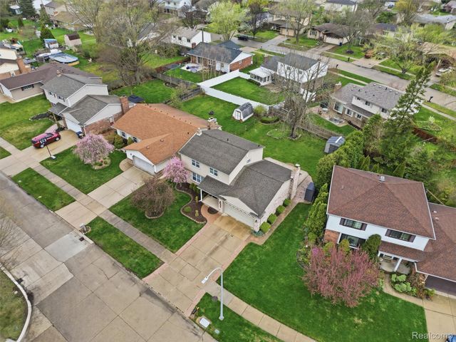 42902 Saxony Road, Canton Charter Township, MI 48187