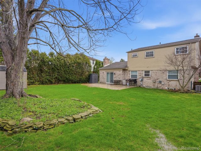 42902 Saxony Road, Canton Charter Township, MI 48187