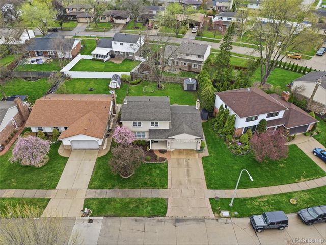 42902 Saxony Road, Canton Charter Township, MI 48187