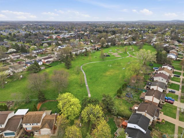 42902 Saxony Road, Canton Charter Township, MI 48187