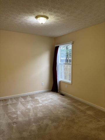 217 Secretariat Way, Frankfort, KY 40601