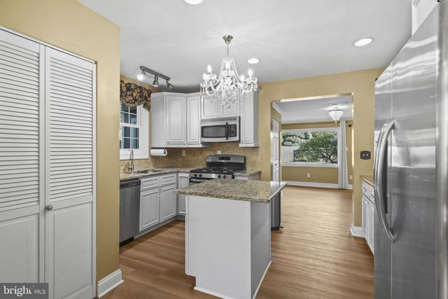 6816 ARLINGTON BLVD, Falls Church, VA 22042