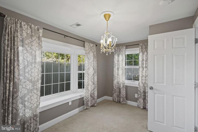 6816 ARLINGTON BLVD, Falls Church, VA 22042