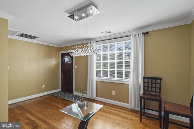 6816 ARLINGTON BLVD, Falls Church, VA 22042