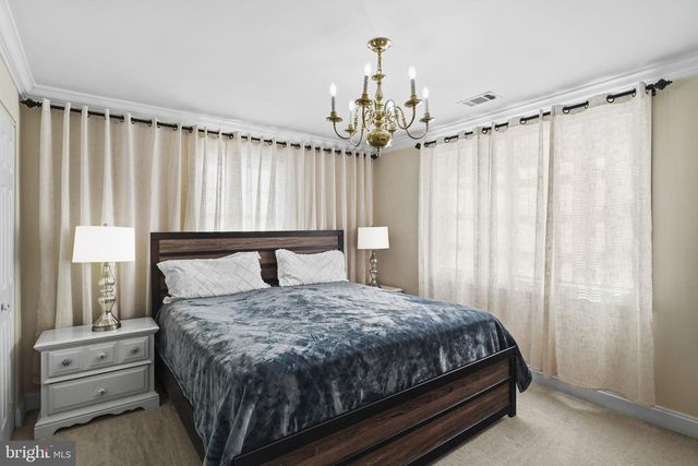 6816 ARLINGTON BLVD, Falls Church, VA 22042