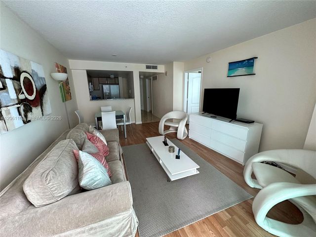 2101 Brickell Avenue 1908, Miami, FL 33129