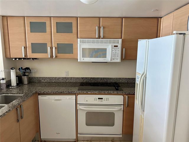 2101 Brickell Avenue 1908, Miami, FL 33129