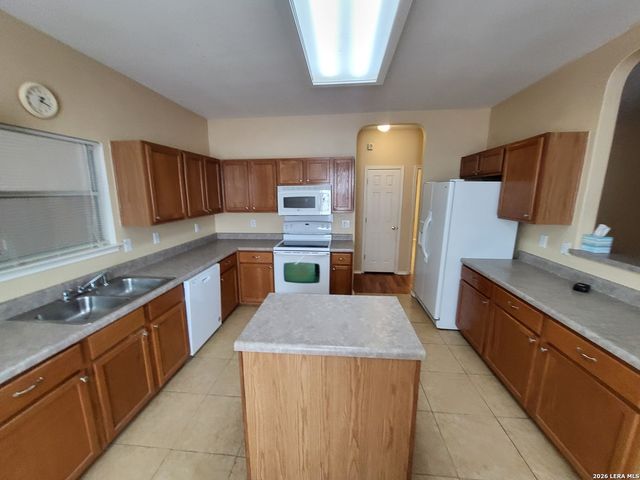 5411 Excello Path, San Antonio, TX 78247