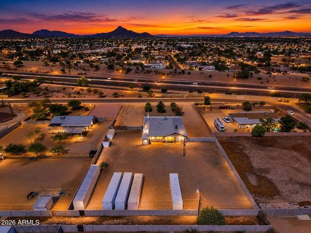 15703 N 36TH Street, Phoenix, AZ 85032