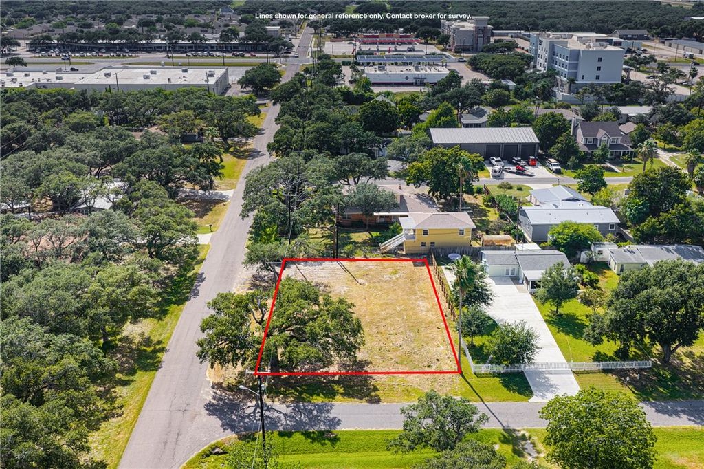 317-A S Fifth St, Rockport, TX 78382 — photo 2