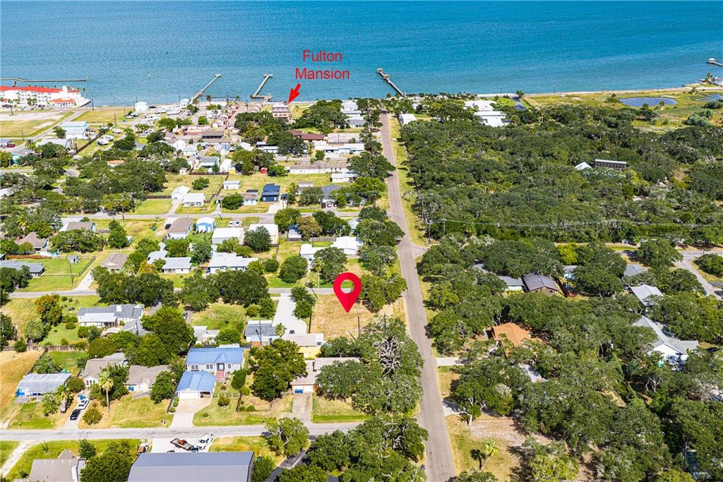 317-A S Fifth St, Rockport, TX 78382 — photo 5