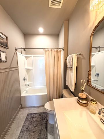 4352 Skyridge Dr, Nashville, TN 37207