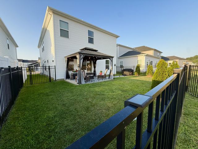 4352 Skyridge Dr, Nashville, TN 37207