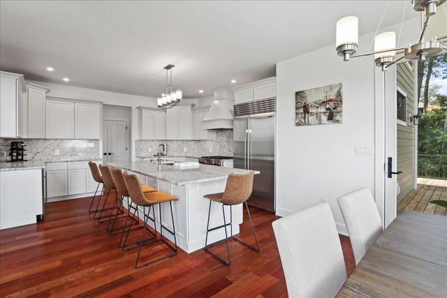 914 Lillian Russell Court, Crown Point, IN 46307