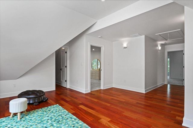 914 Lillian Russell Court, Crown Point, IN 46307