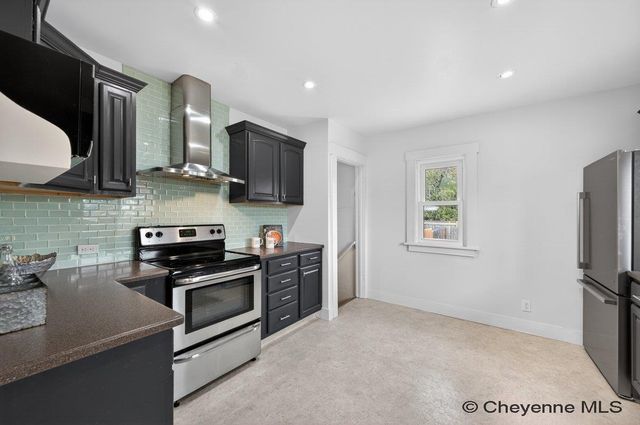 2615 EVANS AVE, Cheyenne, WY 82001